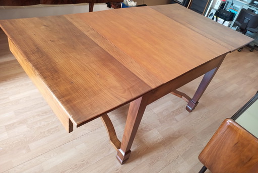 Antique Liberty Italian Extendable Dining Table In Cherry Wood 1920S