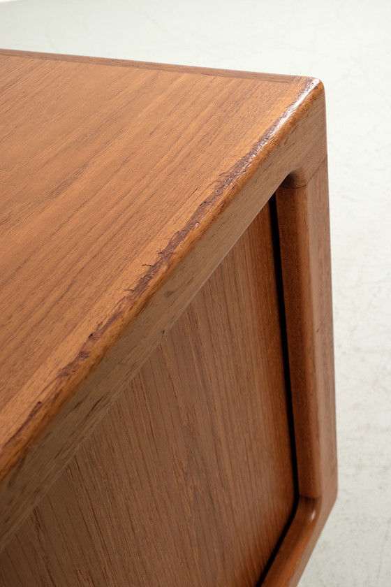 Image 1 of Vintage Silkeborg cabinet 69500 A