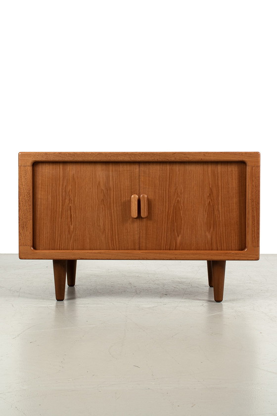 Image 1 of Vintage Silkeborg cabinet 69500 A