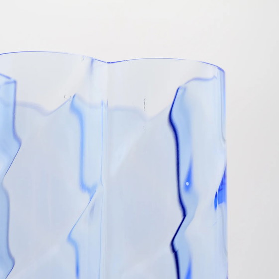 Image 1 of Vase à trèfle en verre d'art bleu optique d'Anna Ehrner