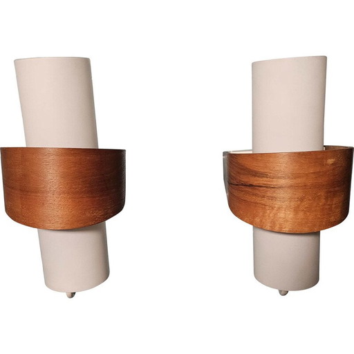Pair of vintage Nx40 wall lamps in wood, opal glass and lacquered metal by Louis Kalff for Philips, 1950