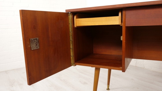 Image 1 of Bureau vintage