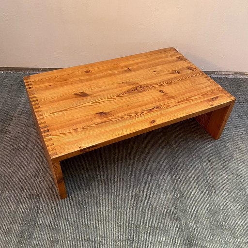 Ate van Apeldoorn coffee table