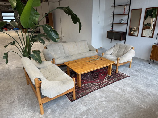 Vintage Danish Pine Sitting Area
