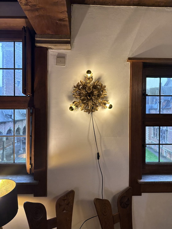 Image 1 of Lampada da soffitto floreale in metallo dorato degli anni '60 prodotta da Banci Firenze, Italia