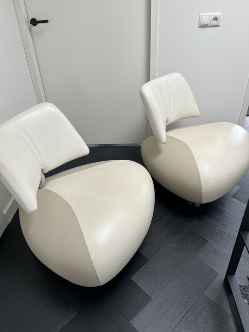 2x Leolux pallone chairs