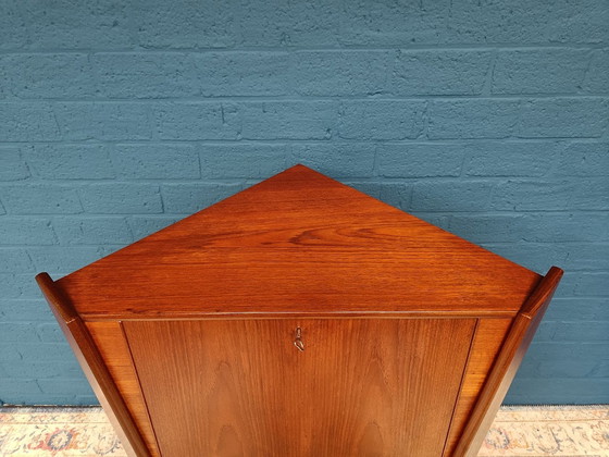 Image 1 of Mobiletto angolare vintage / mobile bar