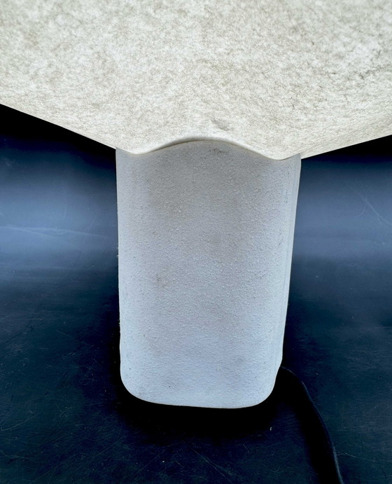 Image 1 of Area 50 'model 20' table lamp Artemide (Mario Bellini)