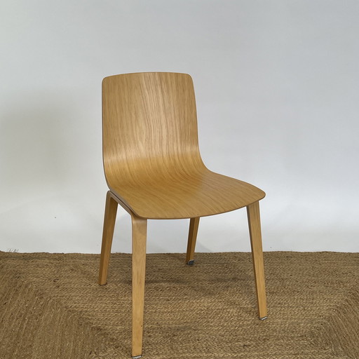 Arper Aava Wood chair