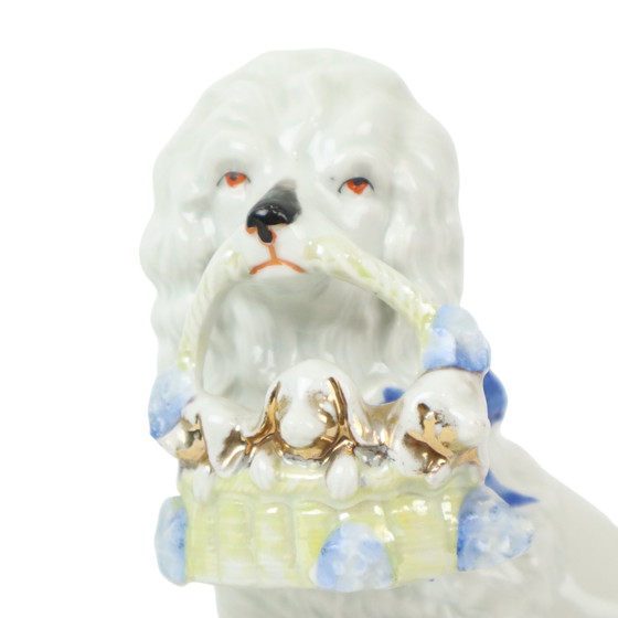 Image 1 of Paire de chiens anciens en porcelaine Art Nouveau