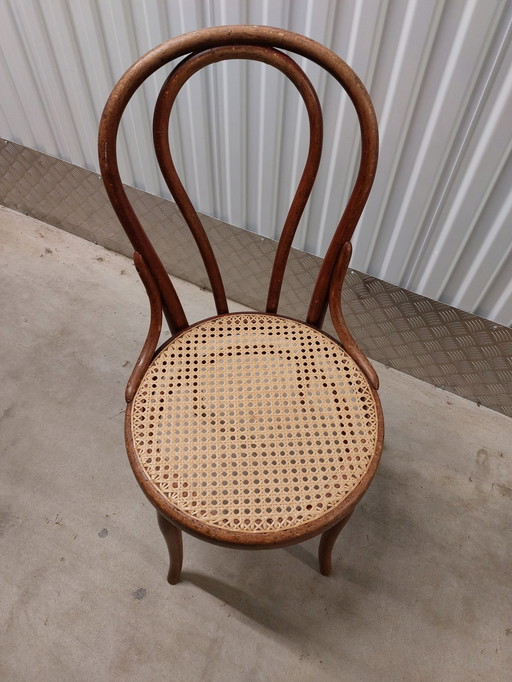 Thonet chair