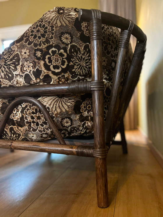 Image 1 of Poltrona vintage in rattan manou con tessuto in velluto