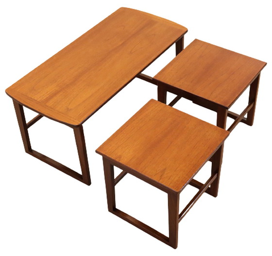 Image 1 of Coffee table with nesting tables 'Ossett' vintage