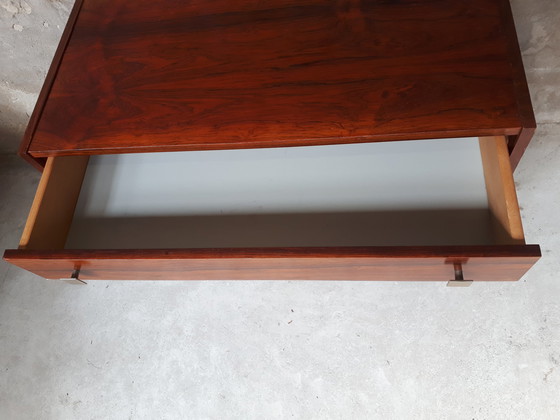 Image 1 of Commode vintage