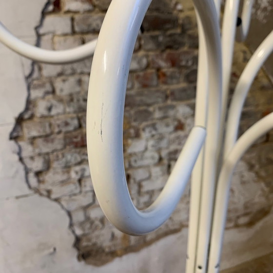 Image 1 of Original coat rack in white lacquered metal from the 80s