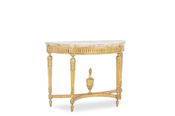 Image 1 of Console En Bois Doré Et Marbre Brèche D'Alep. Circa 1780.