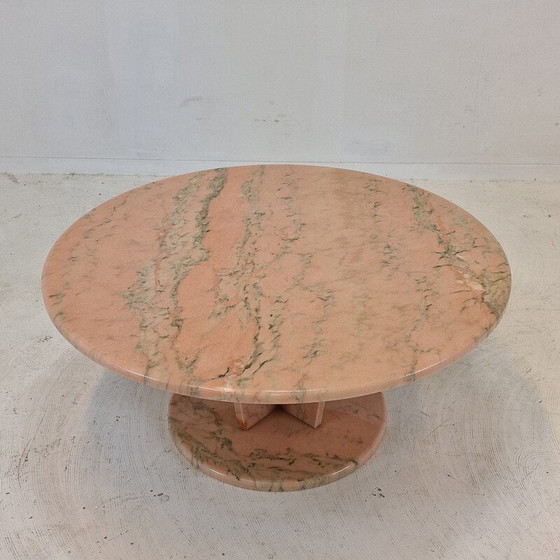 Image 1 of Vintage round marble coffee table, Italy 1980