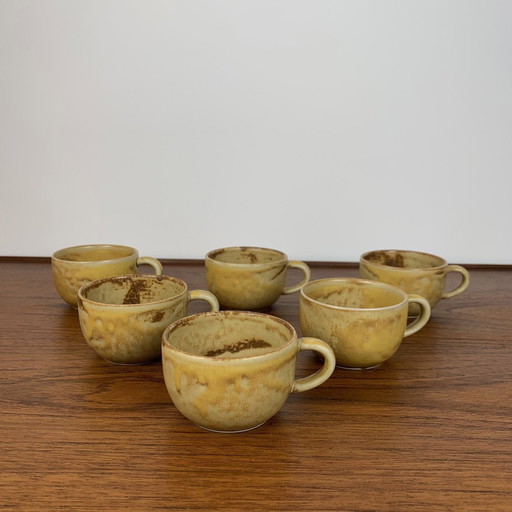Set of 6 Vintage Coffee/Tea Cups, Yellow/Beige Enamel