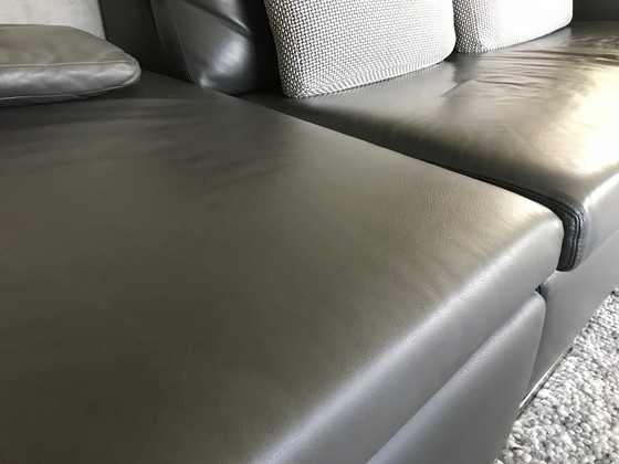 Image 1 of Minotti leather couch,Moore