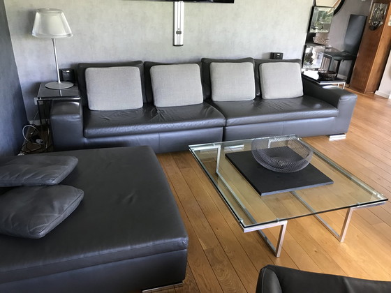 Image 1 of Minotti leather couch,Moore