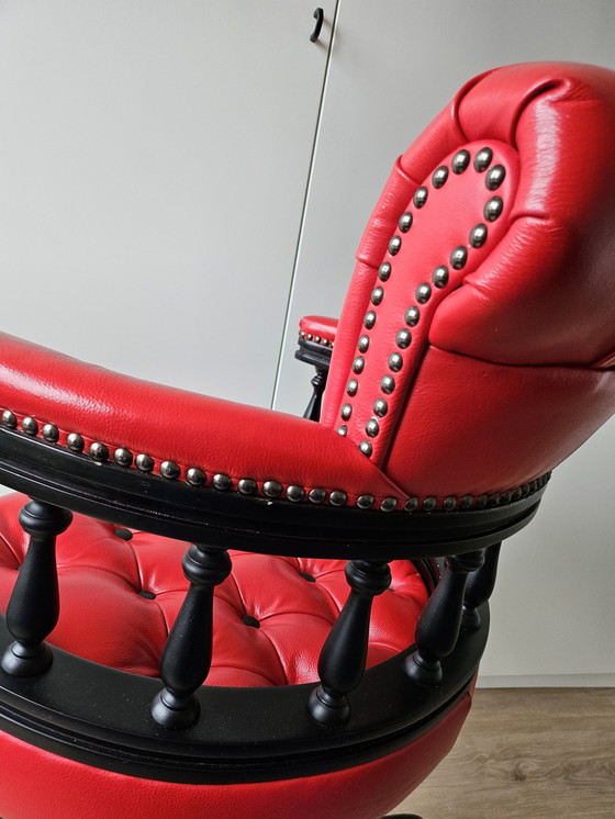 Image 1 of Chesterfield Captains Swivel Office Chair