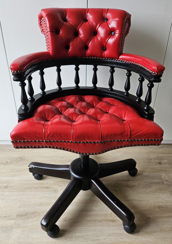 Image 1 of Chesterfield Captains Swivel Office Chair