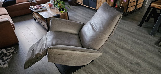 Chill Line Recliner