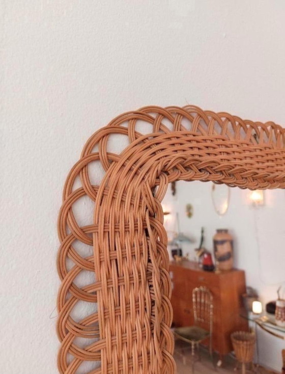 Image 1 of Grand miroir conique en rotin Vintage