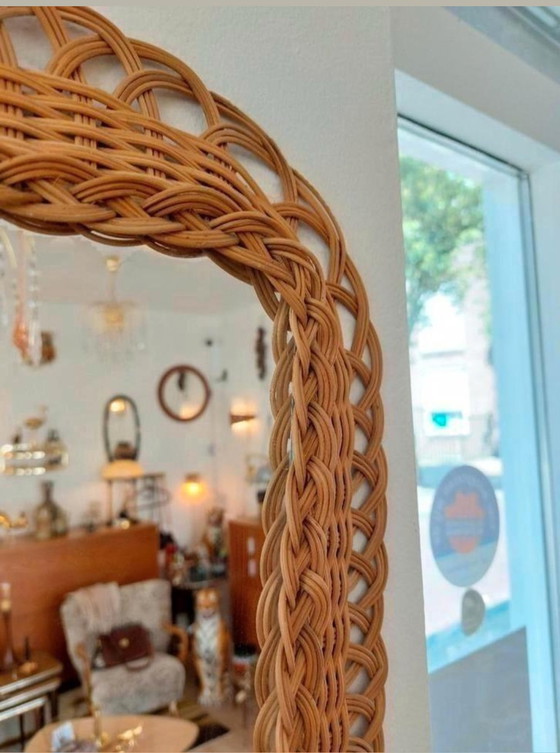 Image 1 of Grand miroir conique en rotin Vintage