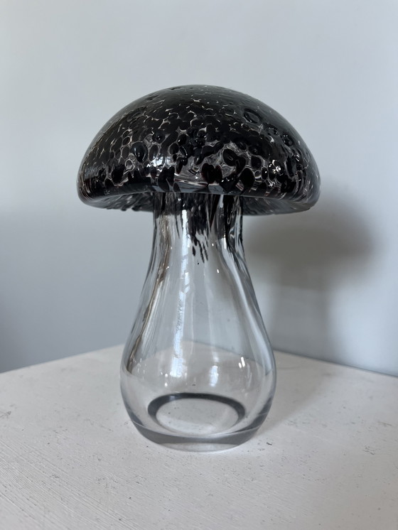 Image 1 of Oggetto in vetro a forma di fungo dal design vintage