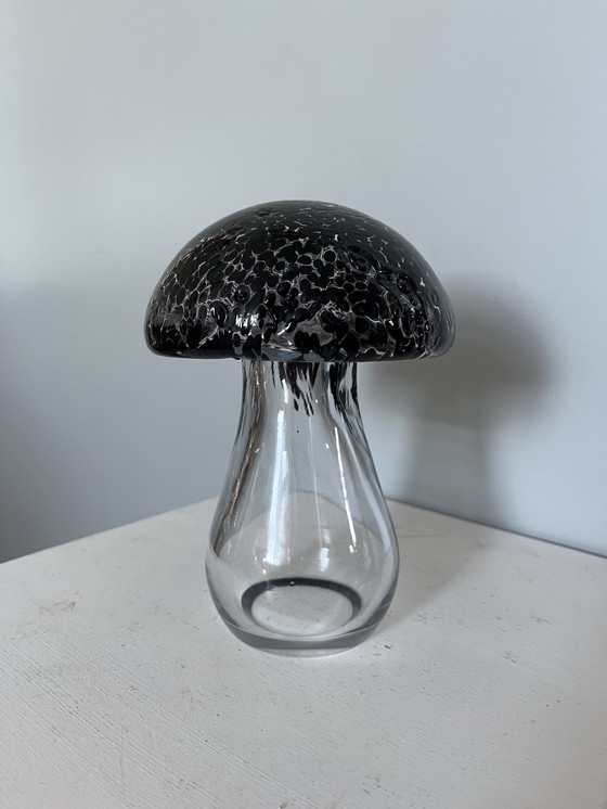 Image 1 of Oggetto in vetro a forma di fungo dal design vintage