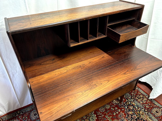 Image 1 of Rosewood Henning Jorgensen secretary