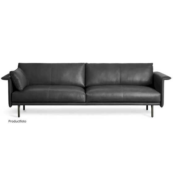 Image 1 of Montis Otis sofa