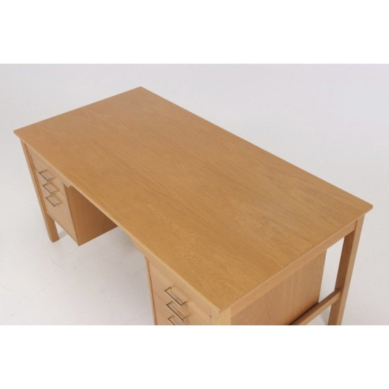 Image 1 of Scrivania vintage impiallacciata in rovere e ottone di Borge Mogensen per Søborg, 1960