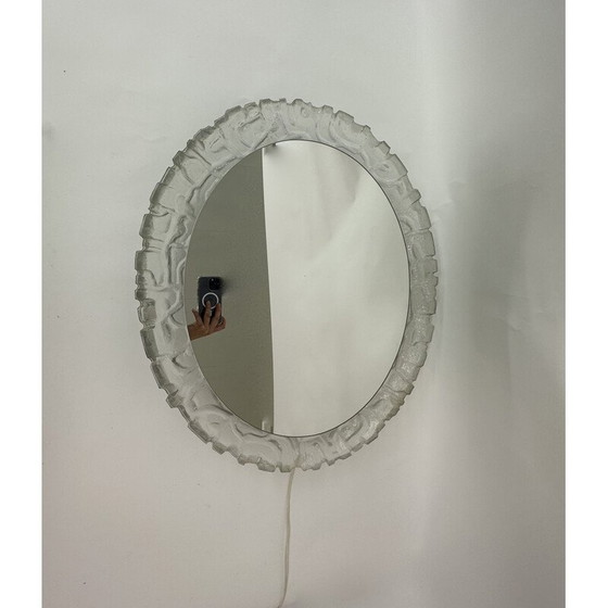 Image 1 of Specchio ovale da parete in lucite vintage Hillebrand con retroilluminazione, Germania anni '70