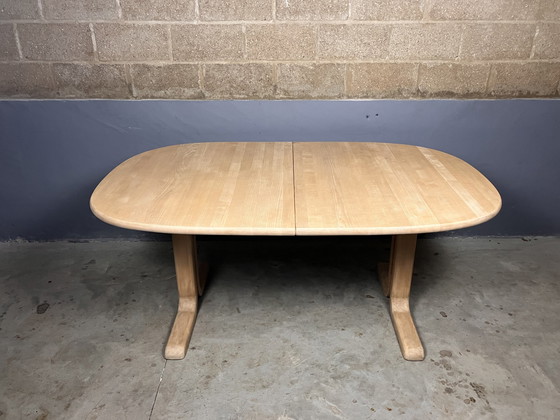 Image 1 of Mesa de comedor de haya de diseño danés ovalada extensible