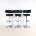 3 taburetes de bar Börje Johanson con respaldo