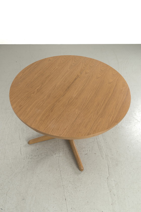 Image 1 of Vintage round table