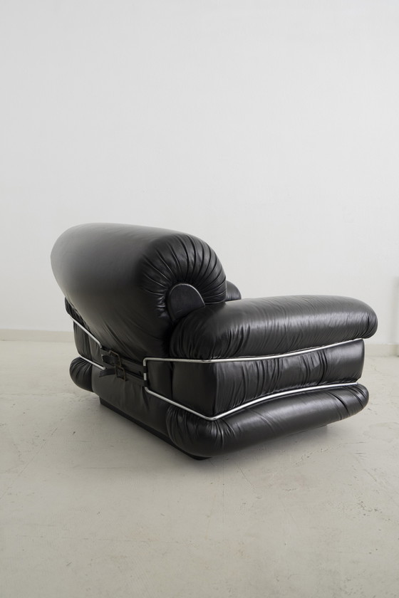 Image 1 of 1 Ceriotti Pompon loungechair