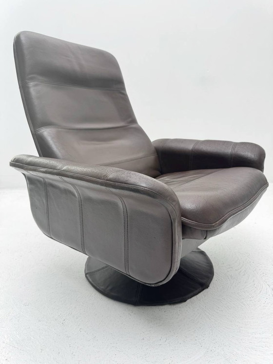 Image 1 of Vintage Ds-50 Swivel Armchair In Buffalo Leather & Tulip Base By De Sede, 1970s