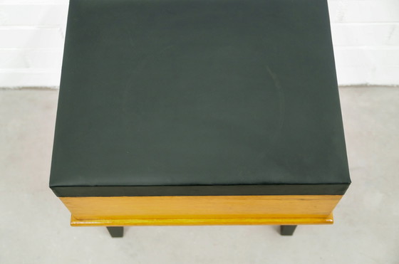 Image 1 of sewing stool black skai