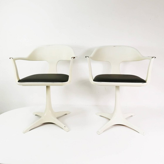 Image 1 of Pair of vintage Space age chairs by Konrad Schafer for Interlubke, Germany 1960s