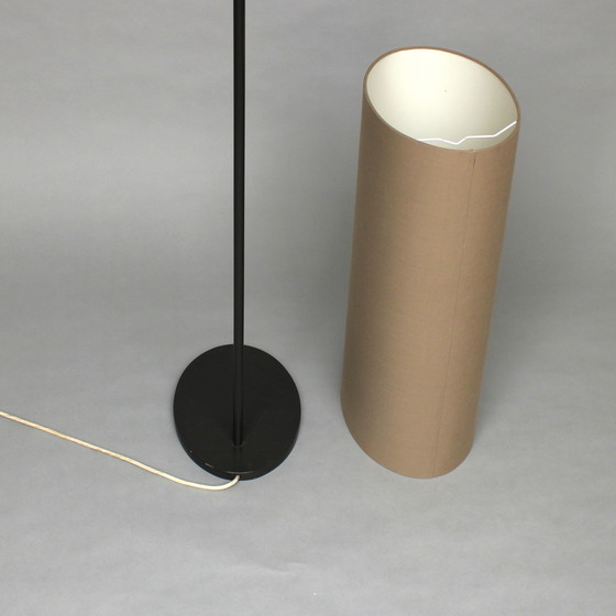 Image 1 of Arne Jacobsen (1902-1971) - AJ Royal - lámpara de pie - Louis Poulsen, Dinamarca - años 50 