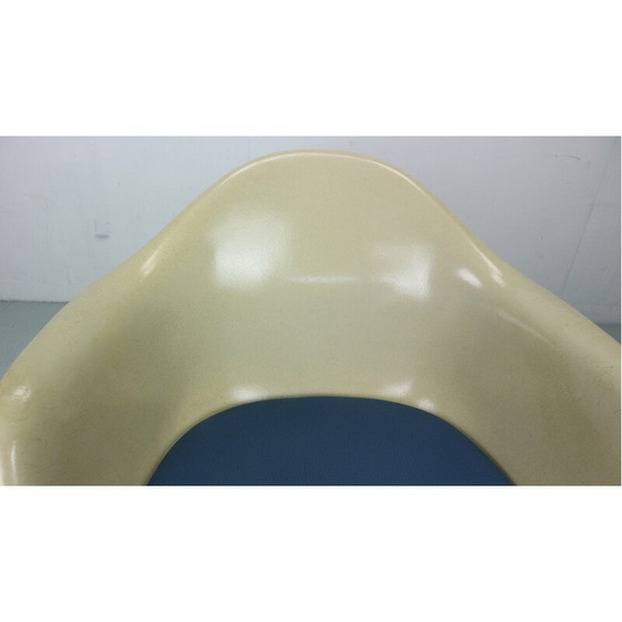 Image 1 of Vintage rocking chair in fiberglass and blue leatherette by Herman Miller for Eames, 1970