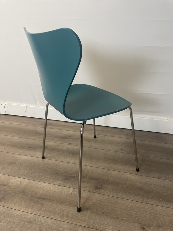 Image 1 of Butterfly chairs Fritz Hansen