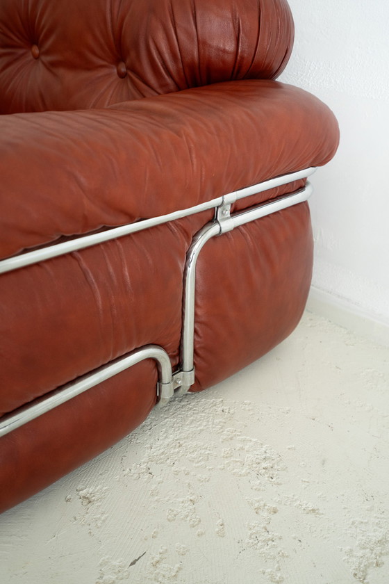 Image 1 of Italian design three-seater sofa