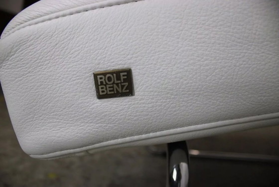 Image 1 of Poltrona relax Rolf Benz680 in vera pelle bianca, regolabile in 3 posizioni