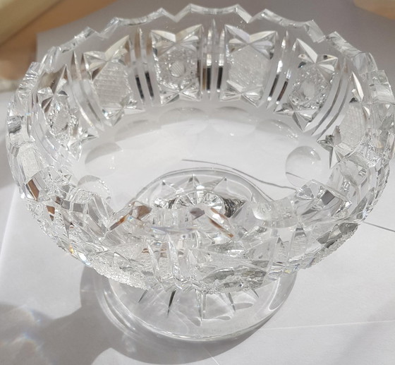 Image 1 of Lead crystal bowl with foot