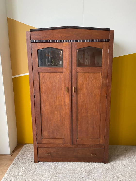 Image 1 of Art Deco cupboard