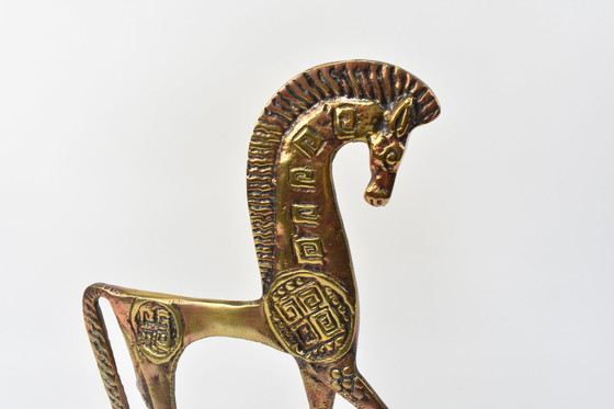 Image 1 of Etruscan horse